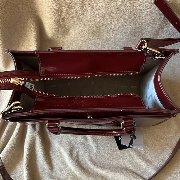 NWT DKNY Perri Box Satchel - Picture 5 of 10